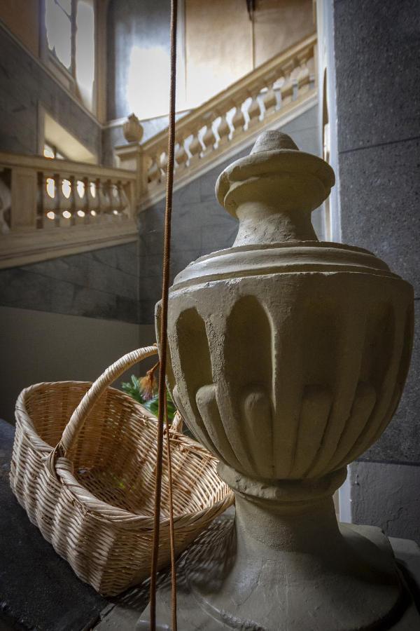 Garden Apartment - Smart Holiday Mantova Luaran gambar